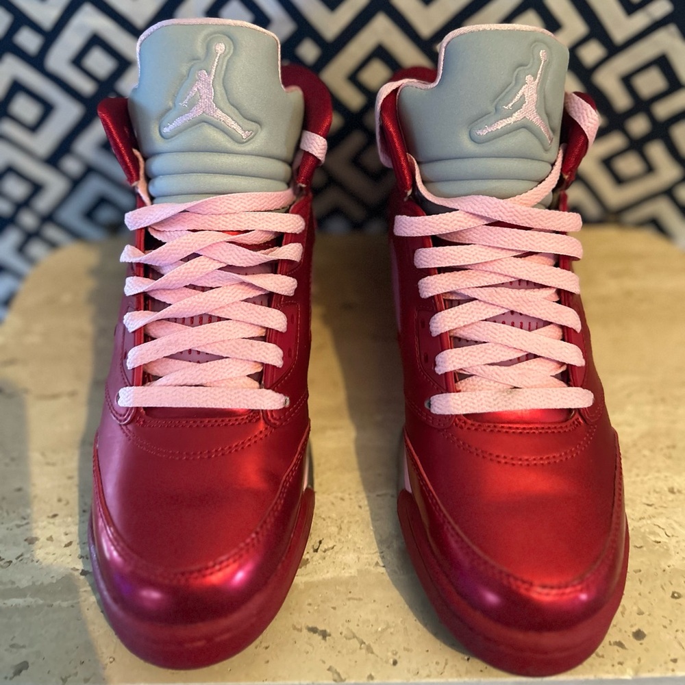 Jordan 5 Retro Valentine's Day 2013 - Picture 2 of 7